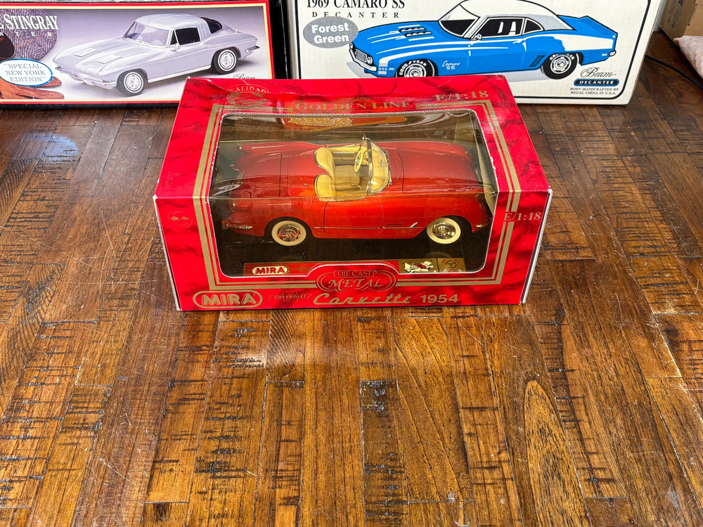 Mira Golden Line - 1954 Red Chevy Chevrolet Corvette Convertible Red New